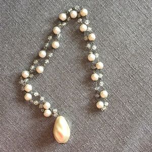 Vintage pearl necklace